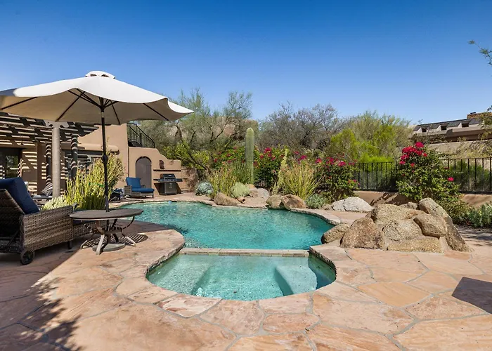 Luxury William Tull Desert Estate With Hidden *