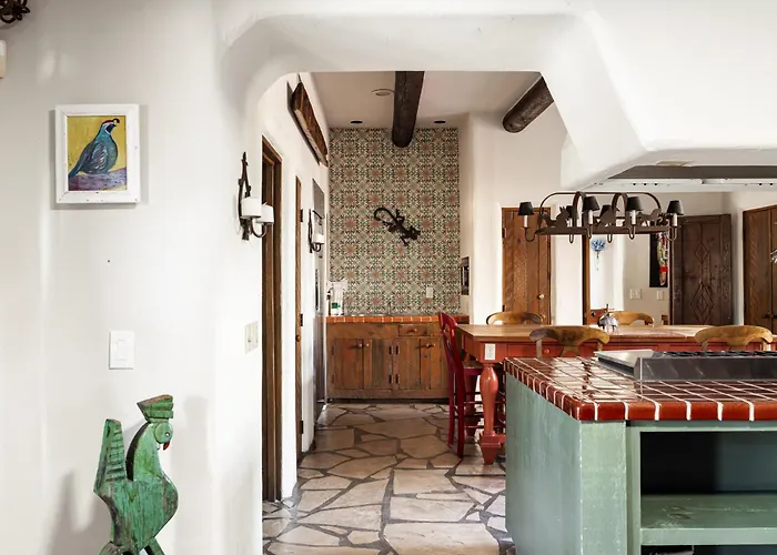 Luxury William Tull Desert Estate With Hidden Holiday home *