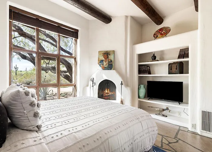 Holiday home Luxury William Tull Desert Estate With Hidden Cave Creek