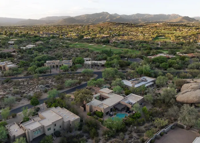 Holiday home Luxury William Tull Desert Estate With Hidden